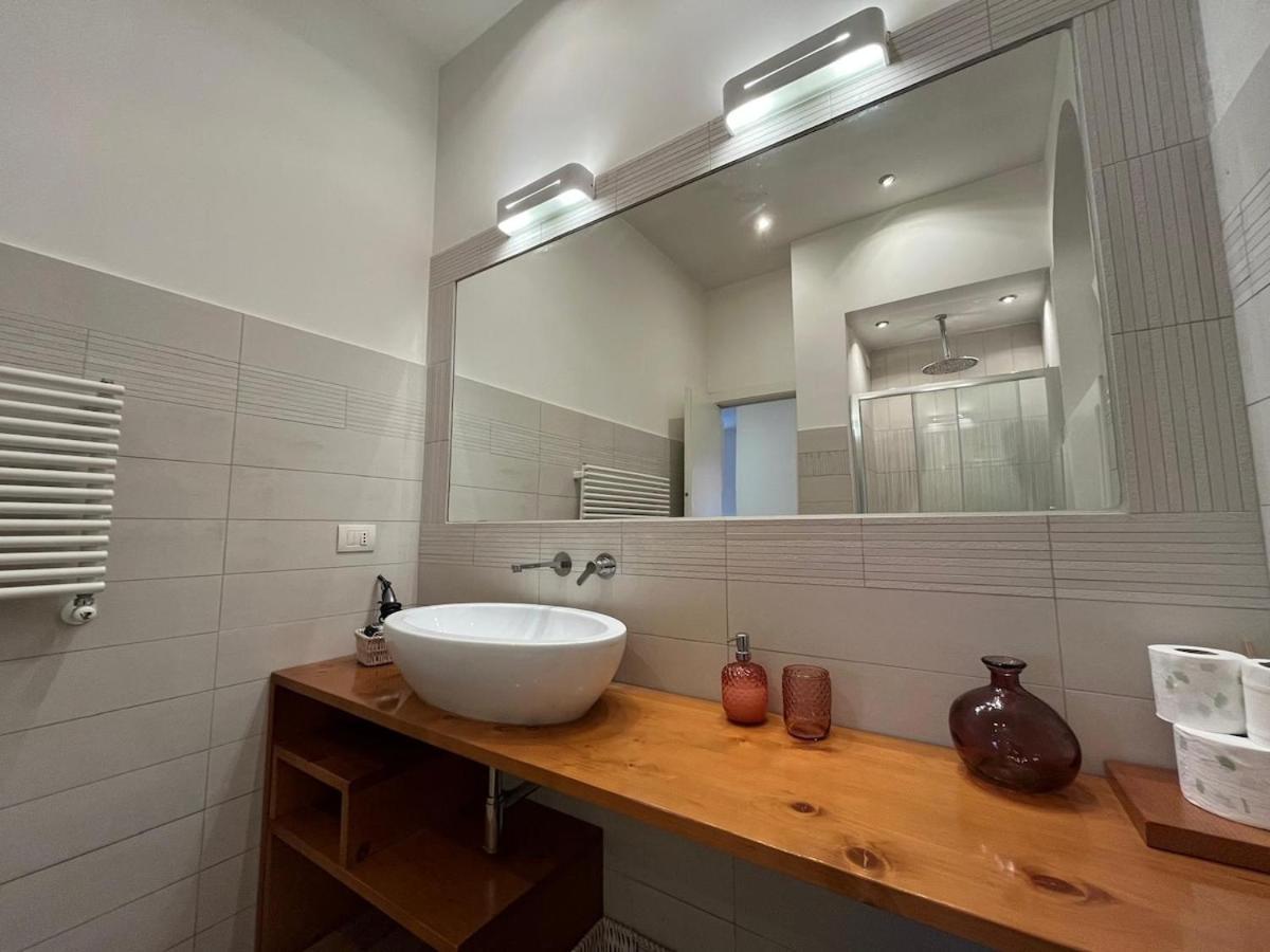 La Dolce Vita - Luxury Colosseum Boutique Apartment Roma Exterior foto